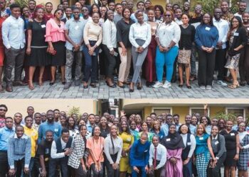 Flutterwave hires 200 trainees for its graduate intern program