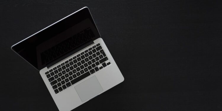 How to choose the right laptop