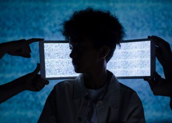 How to introduce a child to technology